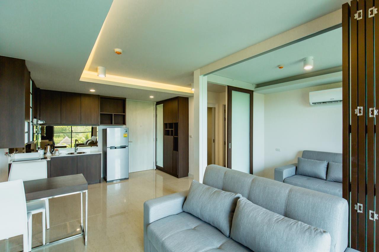 Апарт готель The Aristo By Holy Cow, 4-Br Loft, 150 M2, Pool View пляж Сурин Екстер'єр фото