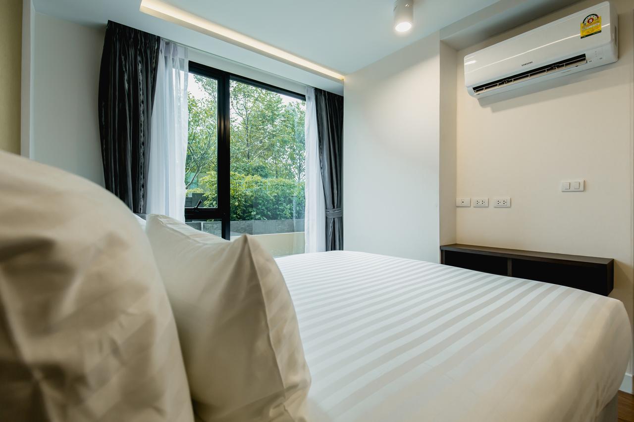 Апарт готель The Aristo By Holy Cow, 4-Br Loft, 150 M2, Pool View пляж Сурин Екстер'єр фото