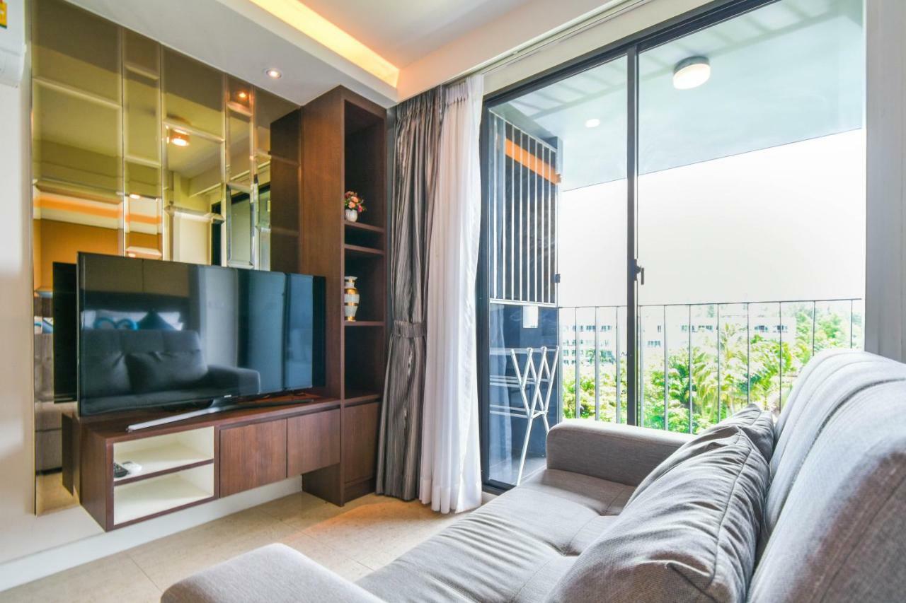 Апарт готель The Aristo By Holy Cow, 4-Br Loft, 150 M2, Pool View пляж Сурин Екстер'єр фото