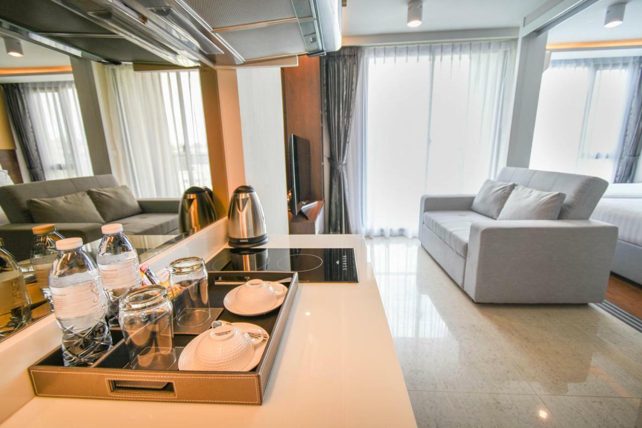 Апарт готель The Aristo By Holy Cow, 4-Br Loft, 150 M2, Pool View пляж Сурин Екстер'єр фото