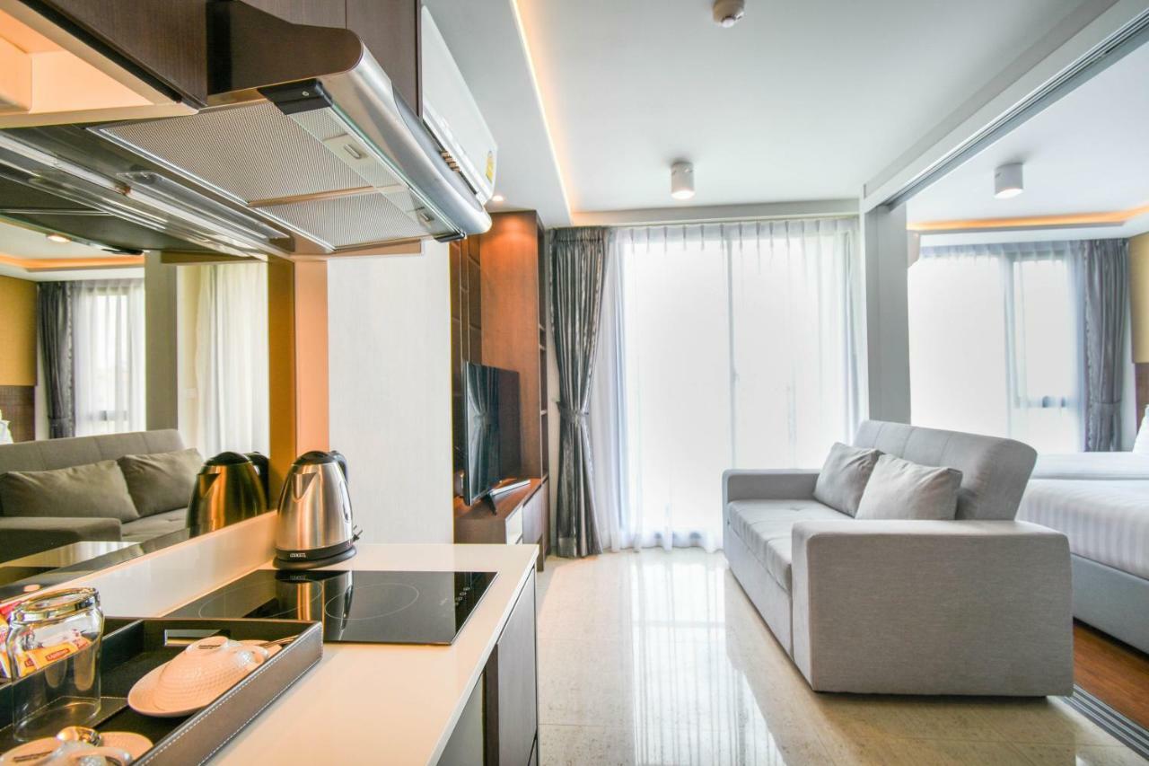 Апарт готель The Aristo By Holy Cow, 4-Br Loft, 150 M2, Pool View пляж Сурин Екстер'єр фото